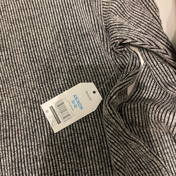 black and white striped long sleeve shirt - Picture 2 of 5